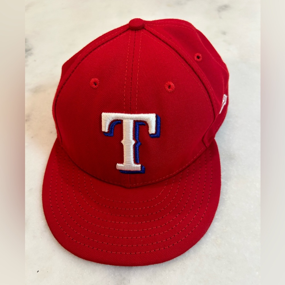 59Fifty New Era Texas Rangers Fitted Hat Cap Red Size 7 3/4